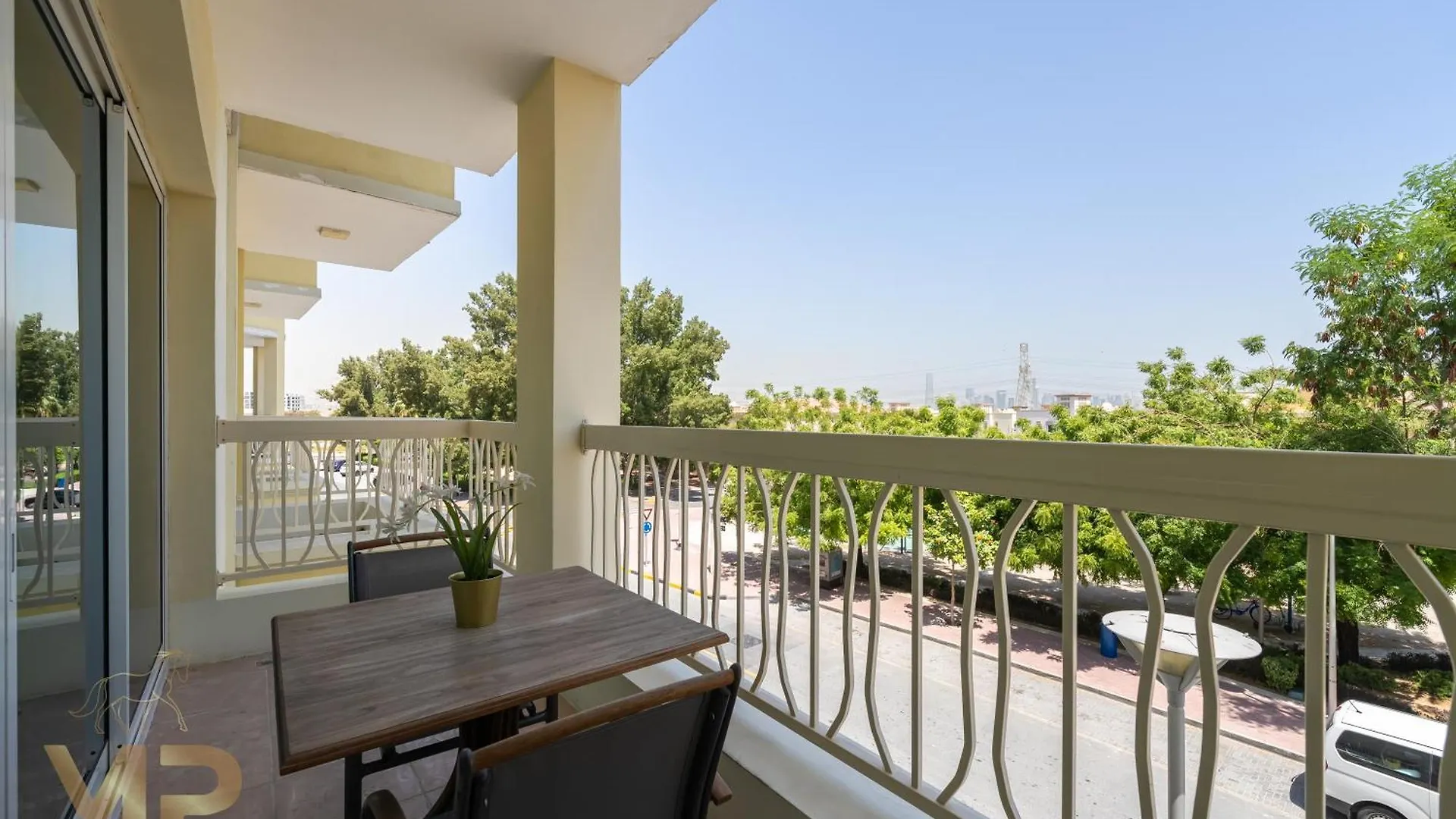 Lägenhet Marcopolo - Spacious Huge Balcony, Park View, Pool Dubai