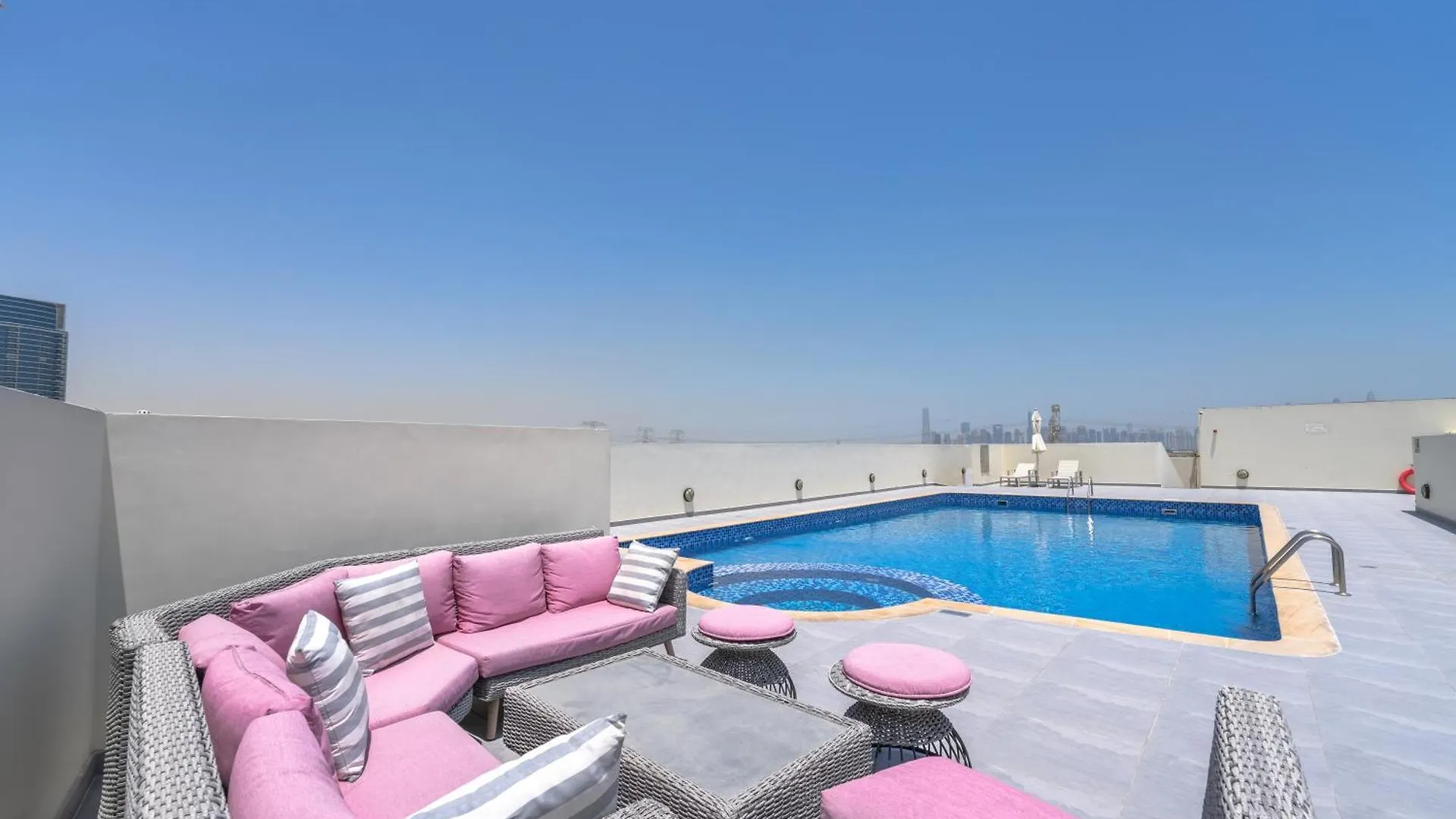 Appartement Marcopolo - Spacious Huge Balcony, Park View, Pool Dubaï